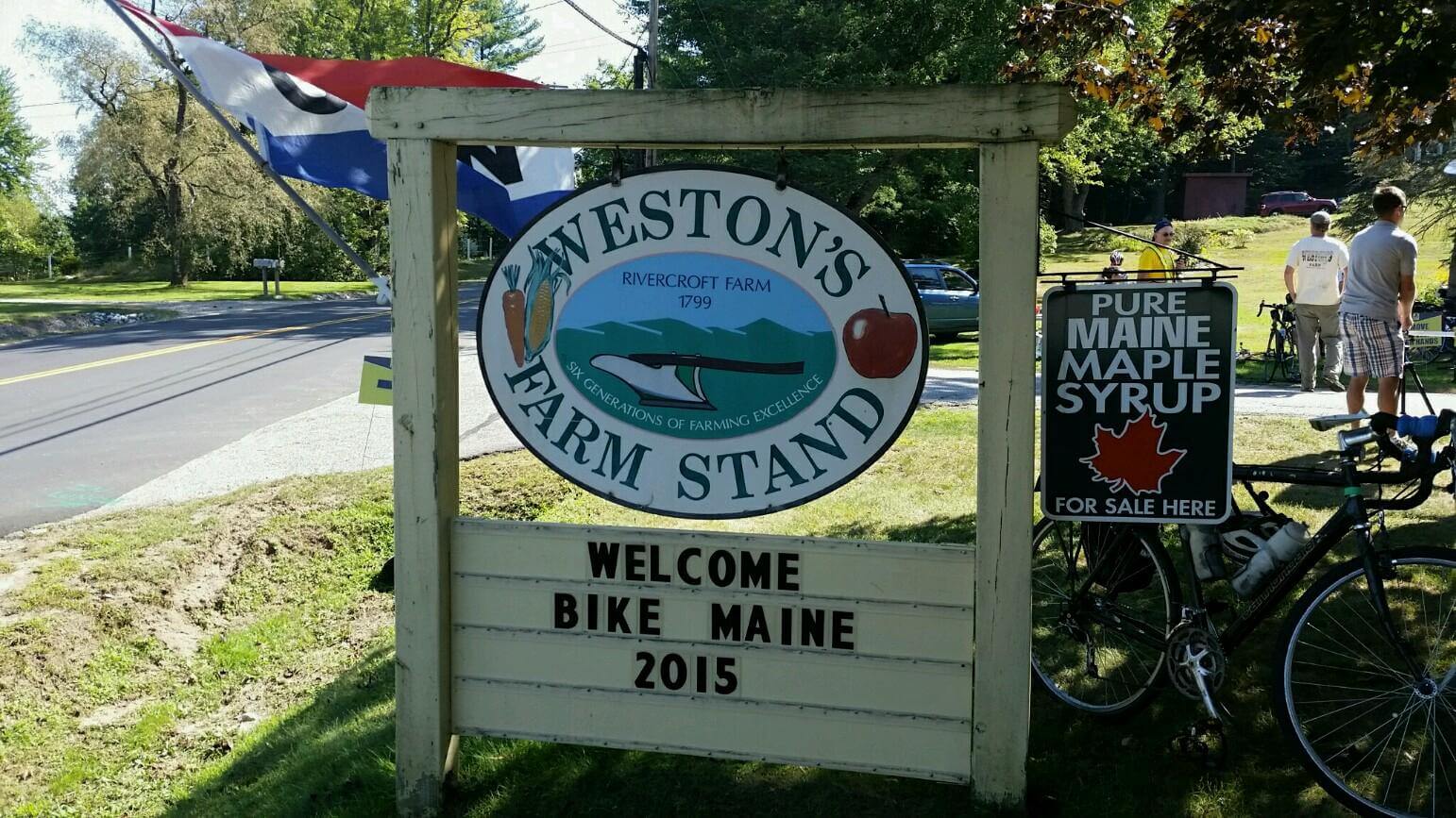 Weston's Farm Stand sign welcomes Bike Maine 2015