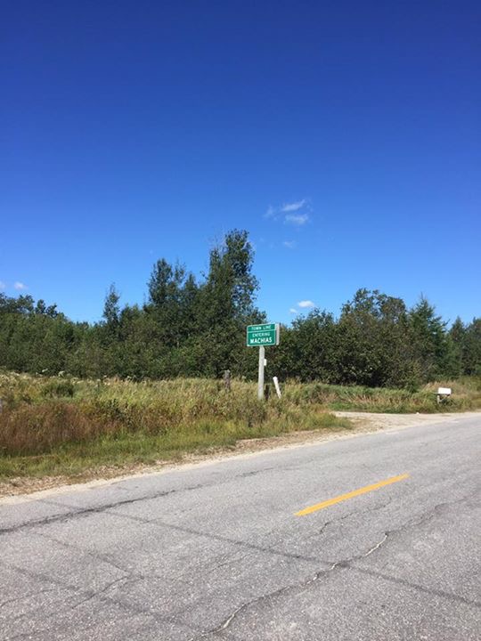 Welcome to Machias town sign
