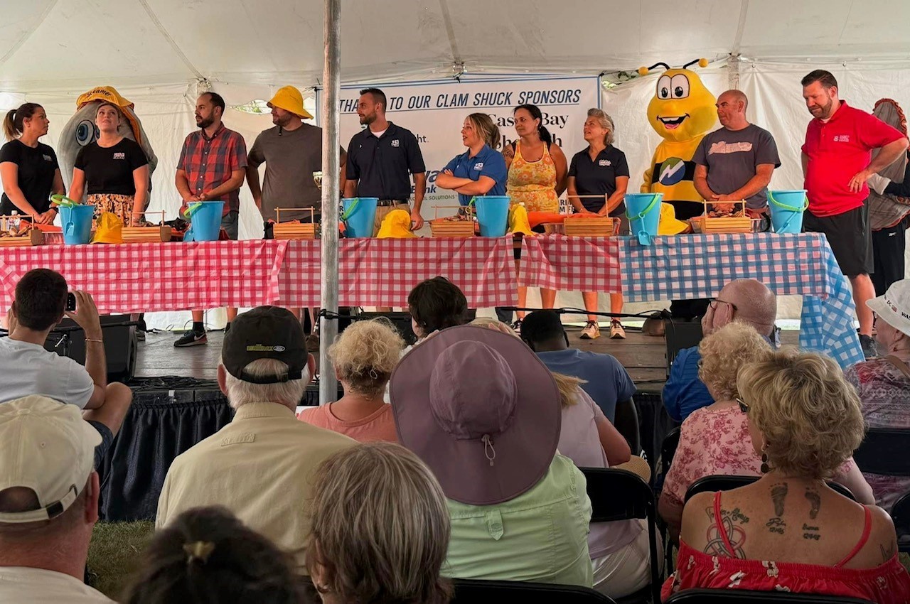 Barnabee at Yarmouth Clam Fest 10 (2024)
