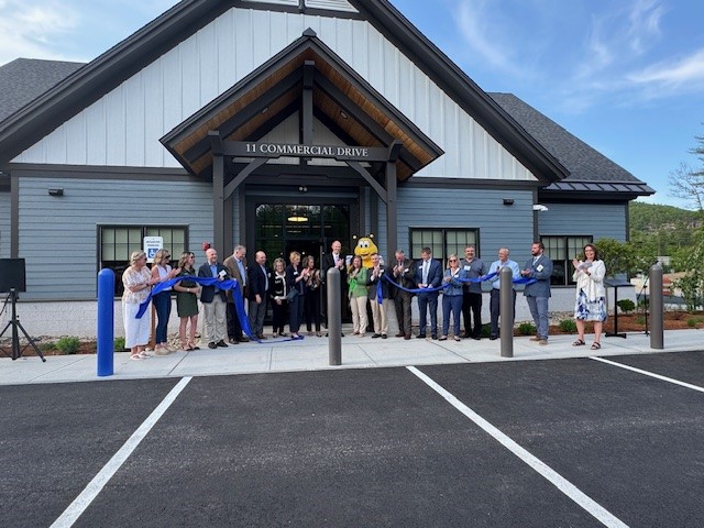 Ribbon Cutting Ceremony in North Conway! 
